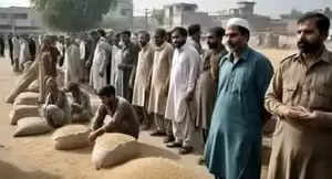 Farmers protest intensifies in Pakistan's Punjab regarding wheat purchase
