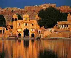 अगर आप भी वैलेंटाइन्स डे पर बना रहे है घूमने का प्लान, तो आप भी जरूर घूमें राजस्थान की ये 3 खूबसूरत जगहें