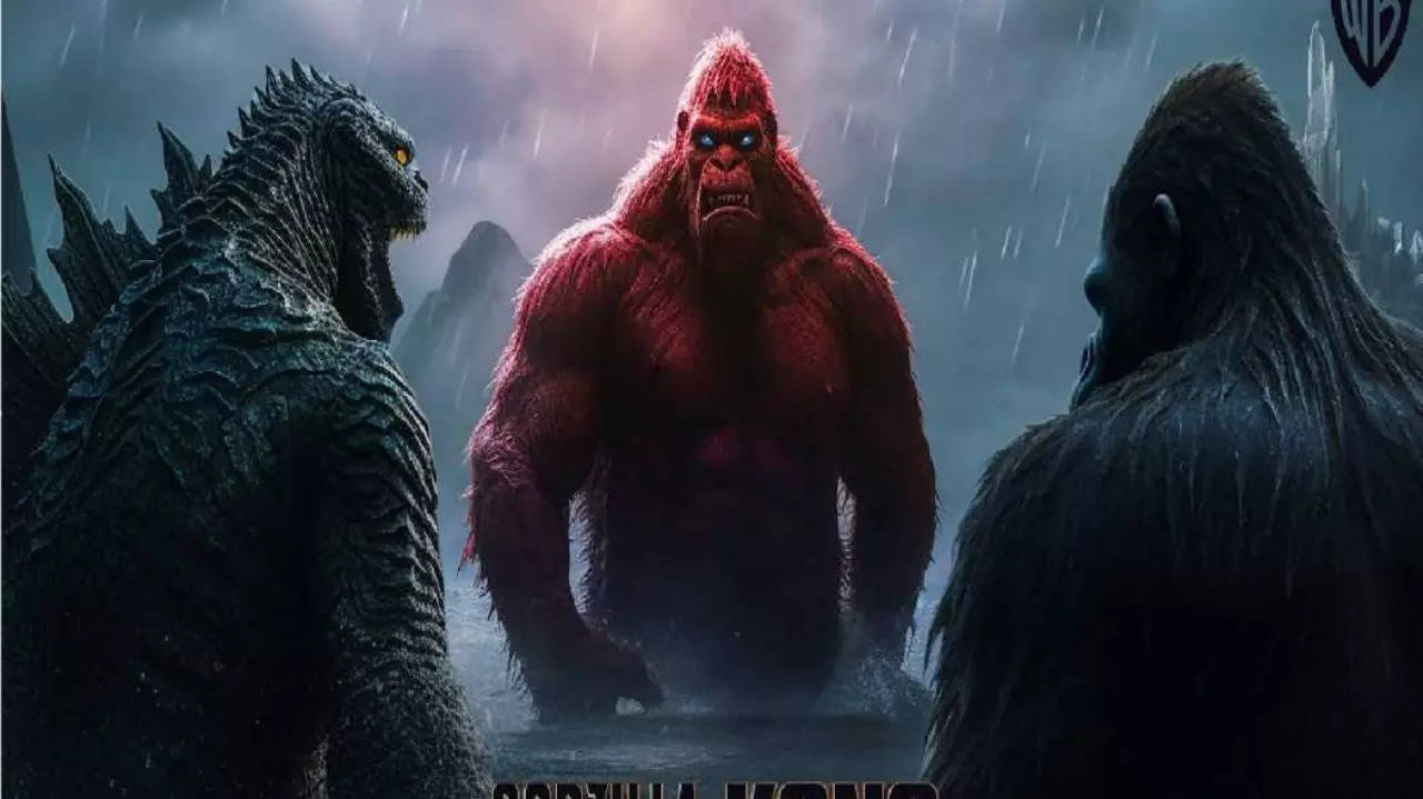 करीना-तब्बू की ‘Crew’ ने भरी ऊंची उड़ान तो Godzilla X Kong की दहाड़ से कांपा बॉक्स ऑफिस, पहले दिन दोनो फिल्मों ने छापे इतने करोड़