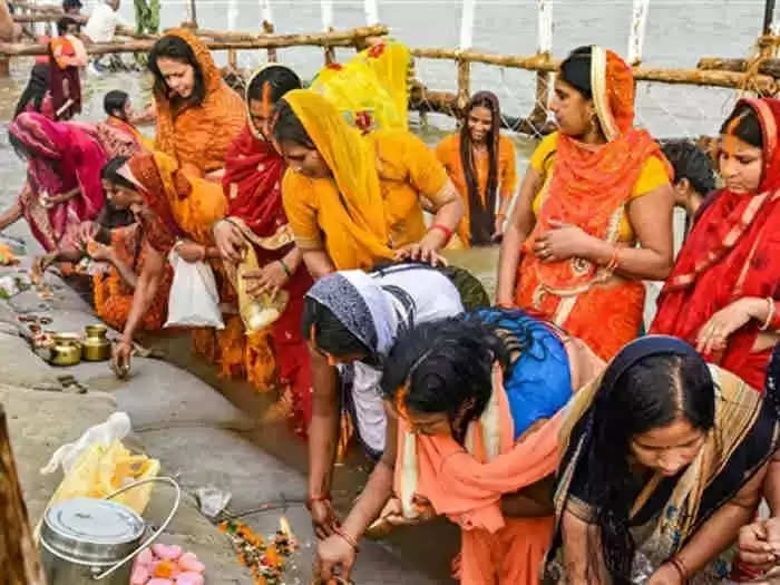 Chhath Puja 2024 Must read this aarti for fulfillment of wishes, puja will be successful, you will get blessings of Chhath Maiya.