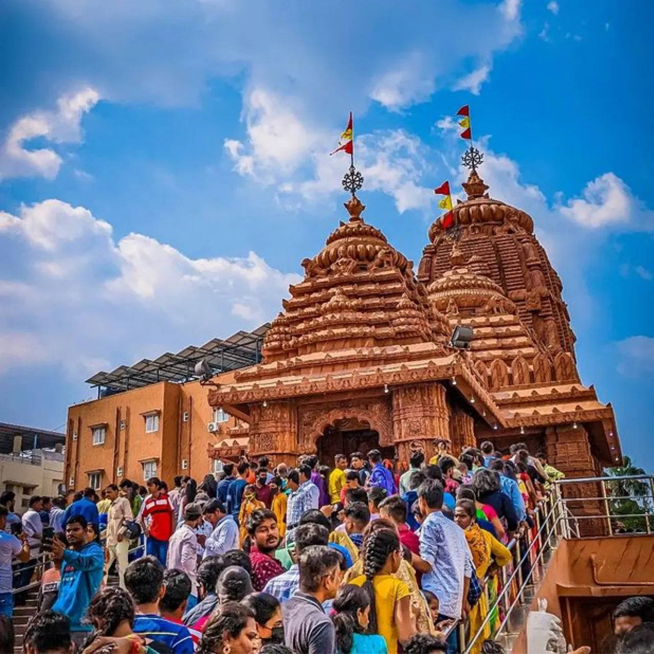 सिर्फ पुरी ही नहीं भारत की इन जगहों पर भी मौजूद हैं भगवान जगन्नाथ के प्रसिद्ध मंदिर, इस जून में आप भी करें परिवार के साथ दर्शन की प्लानिंग