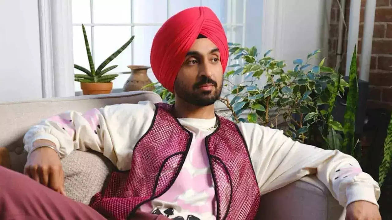 Oh no! Who did this to married Diljit Dosanjh and also made him wear a ring? Viral video created a stir on social media.