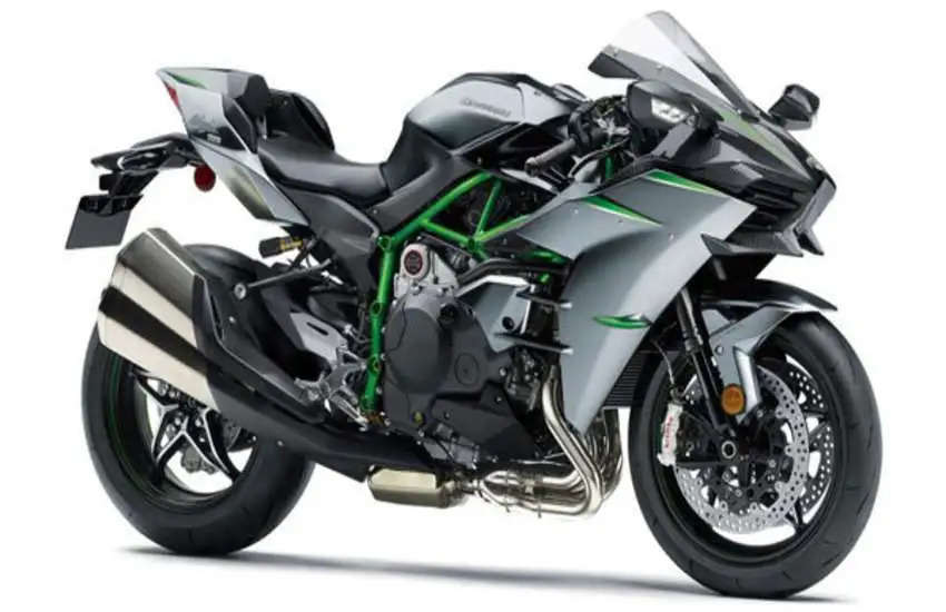 Good news for those who buy Kawasaki bikes! Thousands of discounts are available on these 3 bikes including Ninja 500, see details