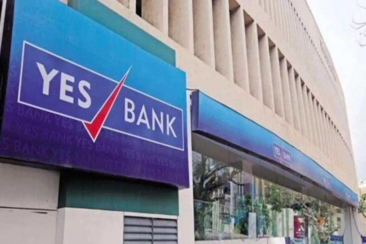 Yes Bank disappointed crores of its customers, reduced the interest rate on FD, check details