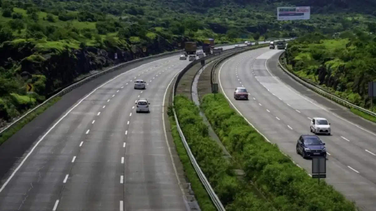 Useful thing! Highest toll tax is levied on this expressway of the country, know everything about it here