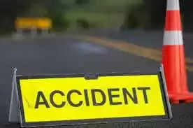Sirohi बेकाबू कार चालक ने सड़क किनारे खड़े लोगों को कुचला, 12 लोग घायल
