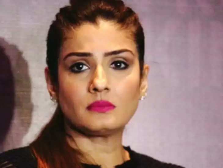 Raveena Tandon revealed such disgusting secrets of Bollywood that it would hurt to know, she said, 'I got it done by paying money...'