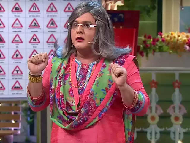 कपिल शर्मा के नए शो ‘द ग्रेट इंडियन कपिल शो’ में नहीं दिखे ये 6 धांसू किरदार, जानिए क्या है कारण ?