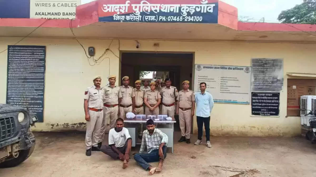 Karoli पुलिस पर फायरिंग कर भाग रहे 2 बदमाश गिरफ्तार