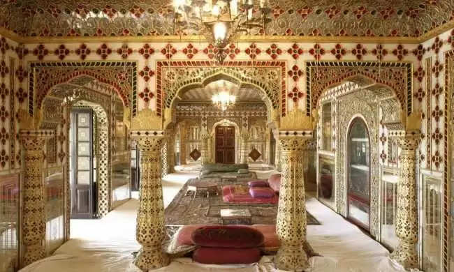 जयपुर का वो शाही महल जहां लगी थी दुनिया की पहली लिफ्ट, वायरल डॉक्यूमंट्री में देखें कैसे करती थी काम