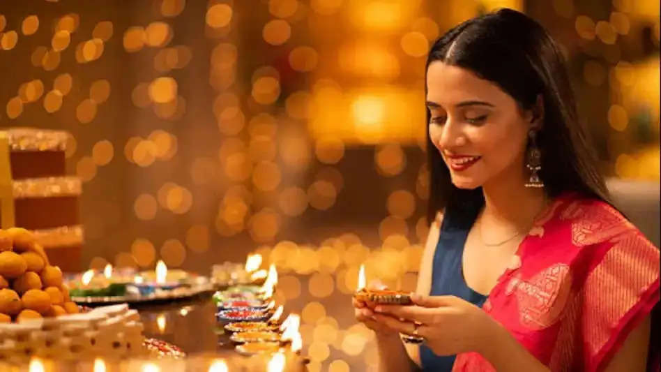 Diwali 2023: Do these panacea remedies on Diwali night, the safe will be filled to the brim with money.