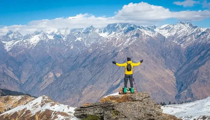 If you plan to visit Uttarakhand, then definitely visit these holy religious places of Sikhs, know everything in the video.