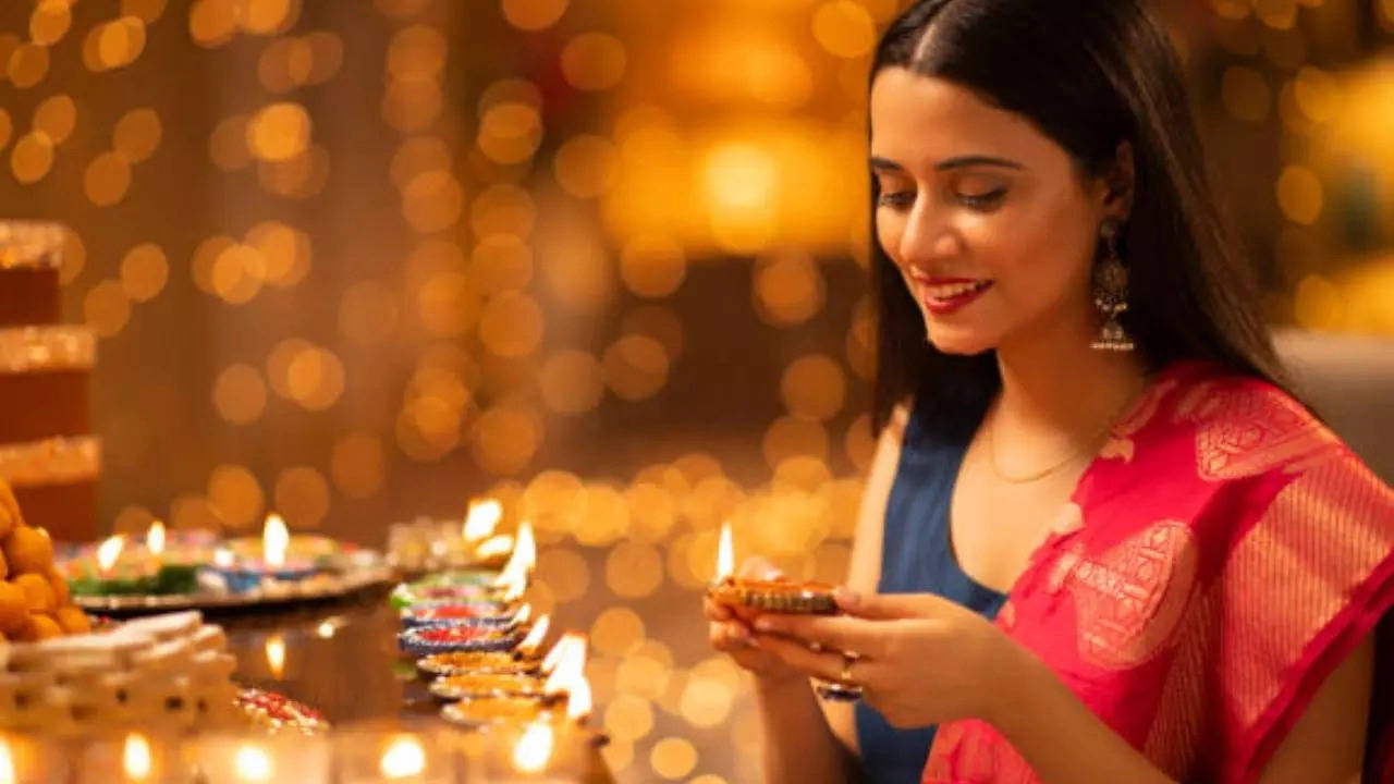 Keep yourself fit before Diwali 2024 so that you remain healthy on Diwali, watch video